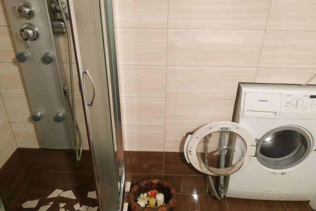 Άνετο Και Βολικό Διαμέρισμα Atina Dış mekan fotoğraf